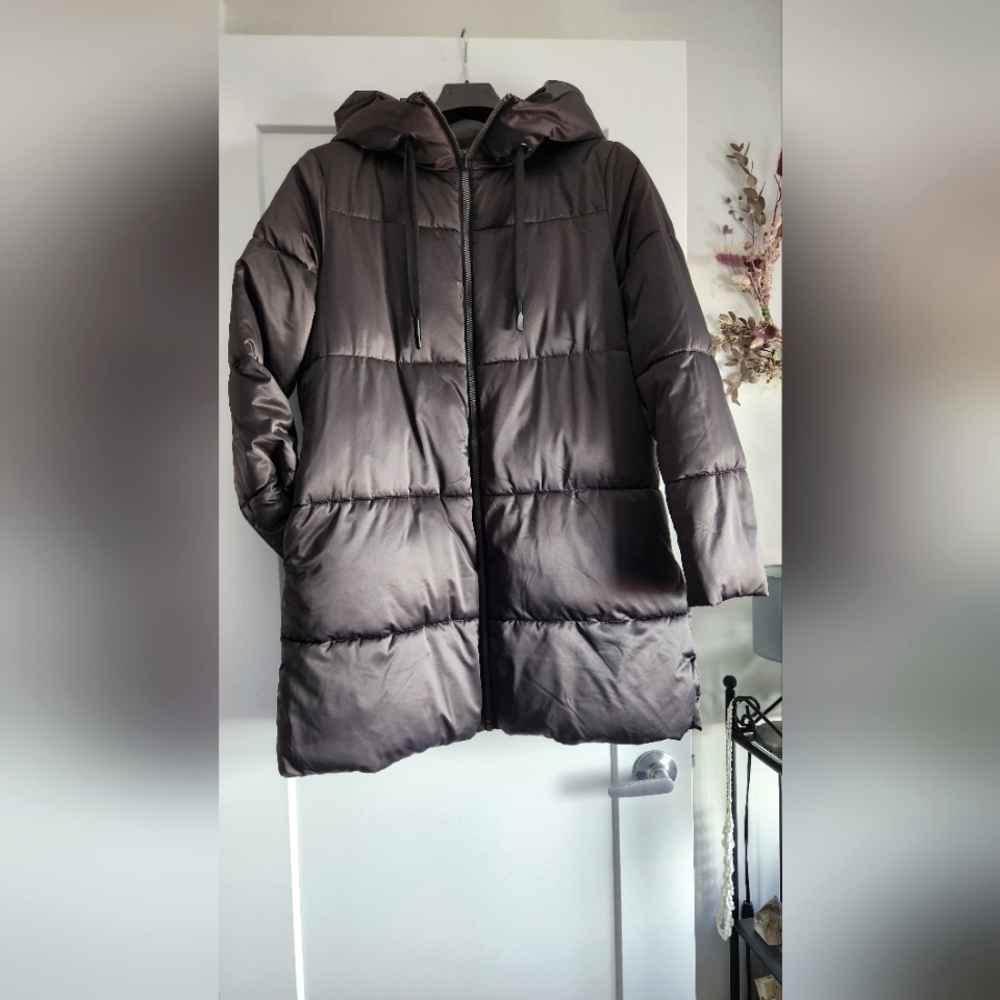 Zara Reversible Hooded Puffer Jacket, Size L